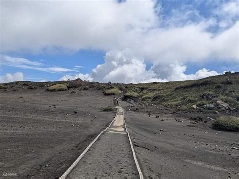 Aso Shrine & Monzenmachi Mizuki Pilgrimage & Mt. Aso Summit (Private ...