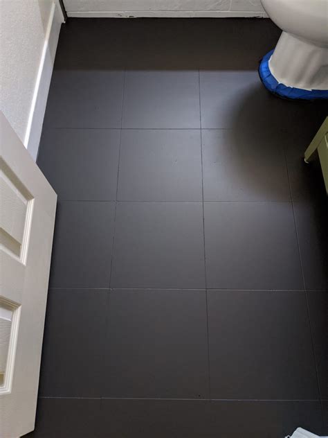 TutorialHand Painted Floor Tile | Painted bathroom floors, Black tile ...