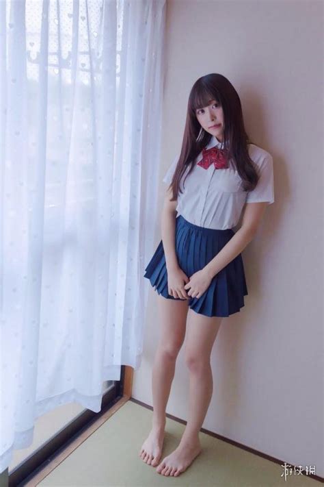 日本19岁模特儿超可爱写真 网友:简直就是巨型的萌妹_新浪游戏_手机新浪网