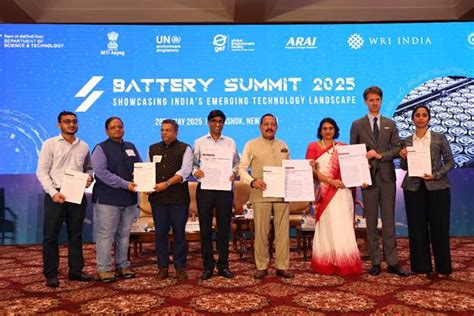 Press Release:Press Information Bureau