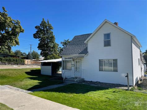 424 13th Ave N, Nampa, ID 83687 | Homes.com
