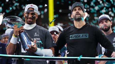 Who was favored to win Super Bowl 2025 between the Chiefs and Eagles ...