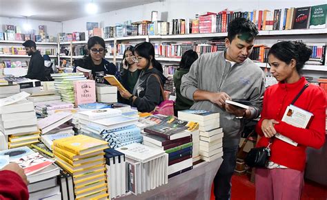 यहां जानें कैसे पहुंच सकते हैं किताबों की दुनिया 'वर्ल्ड बुक फेयर ...
