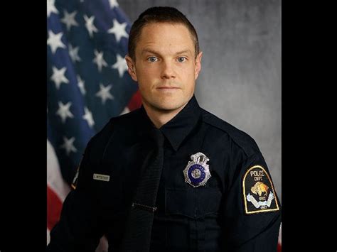 Man accused of shooting Omaha Police officer at Westroads Mall makes ...