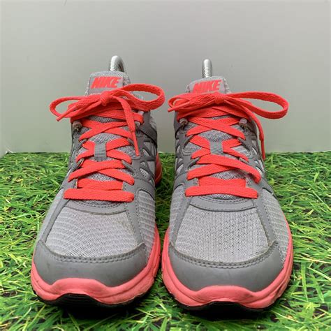 Nike Relentless 2 Sneakers Grey Hot pink women's Siz… - Gem