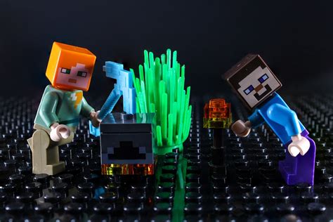 Minecraft YouTuber Dream Reveals His Face