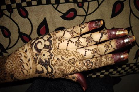 The 10 Best Bridal Mehndi Artists in Mumbai - Weddingwire.in