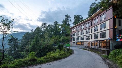 TREE OF LIFE INDRA MANDALA HOTEL, GANGTOK (Sikkim) - Hotel Reviews ...