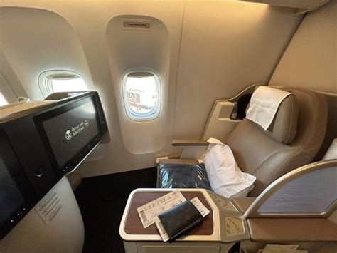 Saudi Arabian Airlines Business Class 的图像结果