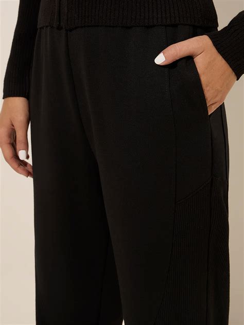Buy Studiofit Black Solid High-Rise Cotton Blend Track Pants from Westside
