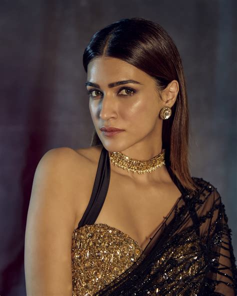 3 times Kriti Sanon showed why sheer is all the rage, and she's all for it