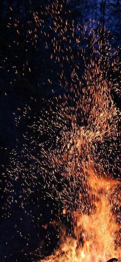 Image result for API Merah