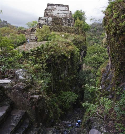 Aztec Pyramids 的图像结果