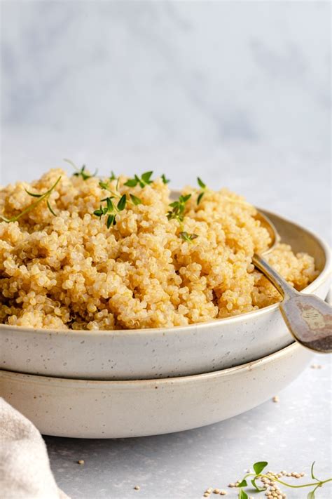How to Cook Quinoa (a step-by-step guide + recipes!)
