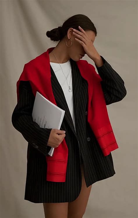 Office Outfit 的图像结果