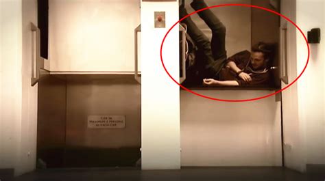 德国死亡电梯：连门都没有，一脚踏空就没命！