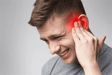Pain in Your Ear While Chewing: What Might Be Causing It - Doctronic