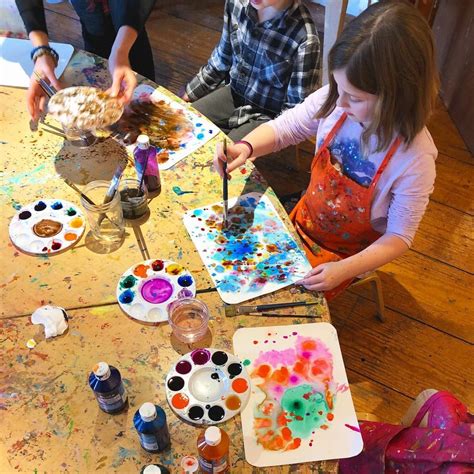 Children's Art Classes - Featherstone Center for the Arts