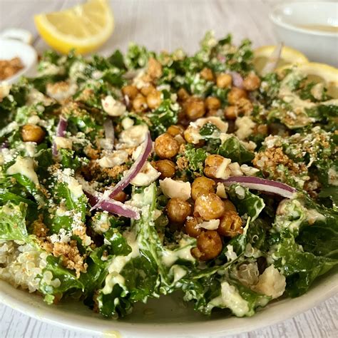 Kale Quinoa Salad with Creamy Lemon Tahini Dressing - The Hungary Soul