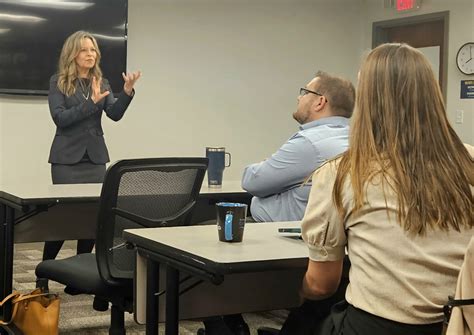 Justice Sarah Hennesy discusses importance of nonpartisan judiciary - St. Cloud news, weather ...