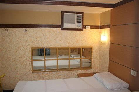 HOTEL SOGO PASAY ROTONDA (Metro Manila) - Hotel Reviews, Photos, Rate ...