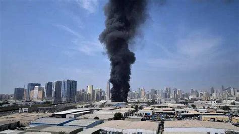Explosion in Sharjah amid Iranian attacks: Residents report blasts in Dubai