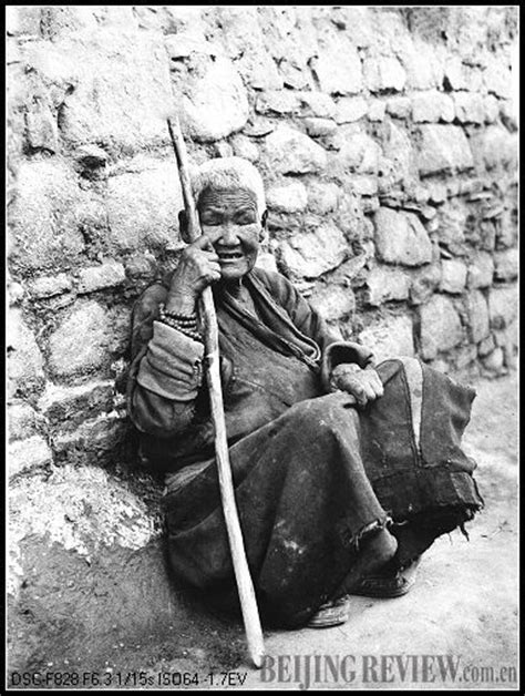 百岁乞丐（1958）_北京周报