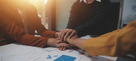 High Resolution Business Community Bordered Images 的图像结果