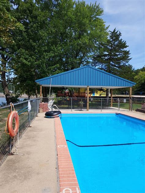 DROP ANCHOR MOTEL (Gravois Mills) - Specialty Resort Reviews & Photos ...
