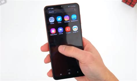 CNET Review of Samsung AO2 Phone 的图像结果