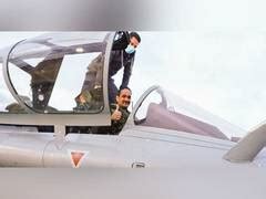 India to receive sixth batch of three Rafale fighter jets from France