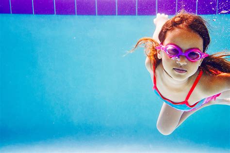 Swim Team Photo Shoot 的图像结果