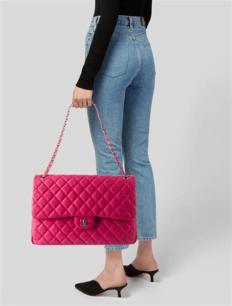 Chanel XXL Travel Flap Bag - Pink Shoulder Bags, Handbags - CHA1058367 | The RealReal