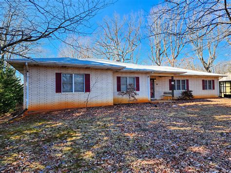 6 Acre Development Opportunity on Leesville Rd