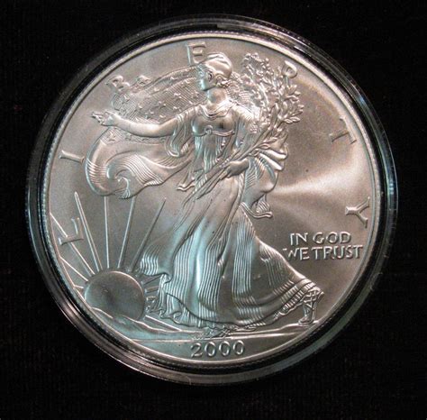 977. 2000 American Eagle Silver Dollar. BU.
