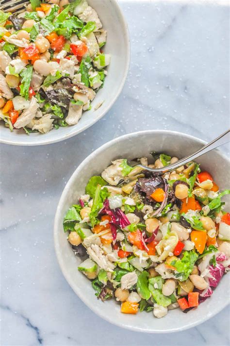 Easy Mediterranean Chicken Salad - this healthy table