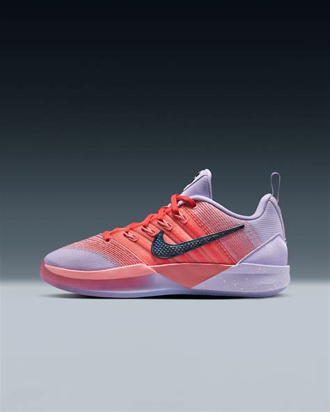 Sabrina 3 'Radiant' Older Kids' Basketball Shoes. Nike IN