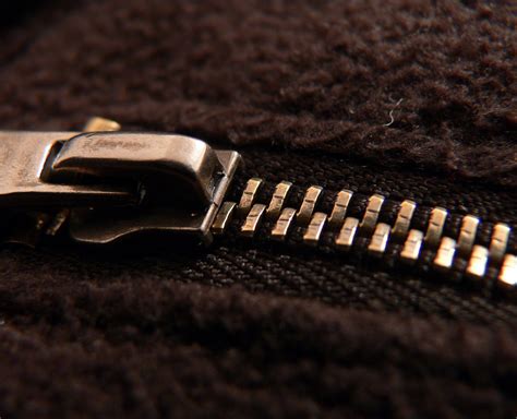 Origins Of Everyday Things: Zippers - History And Facts