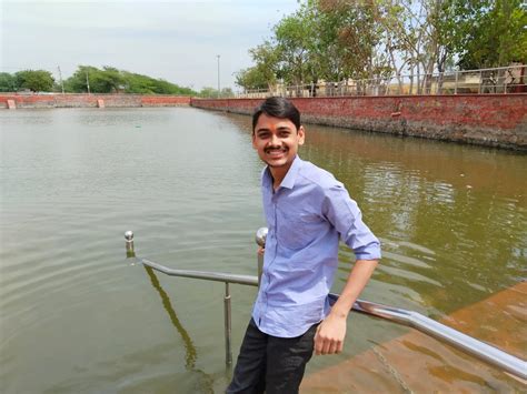 Dev | Full-Stack Web Developer Portfolio, Resume & Projects