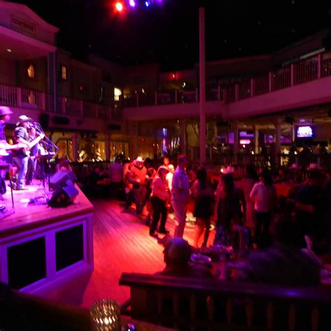 BUCK OWENS' CRYSTAL PALACE (2025) All You Need to Know BEFORE You Go ...