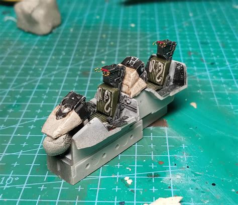 Hasegawa 1:72 F-14A Cockpit 100% out of the box. : r/modelmakers