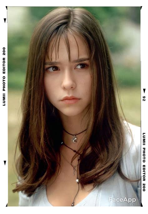 Pin by . on Salvamentos rápidos | Bridal hair and makeup, Jennifer love ...