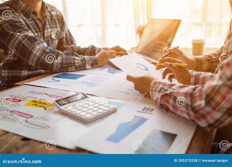 Consulting 的图像结果