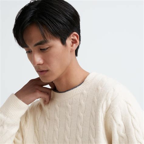 Uniqlo Soufflé Yarn Cable Knit Crew Neck Jumper Sale Cheap - Uniqlo Men ...