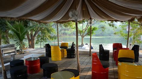 PUFFS N ROLLS, Nashik - Restaurant Reviews, Phone Number & Photos ...