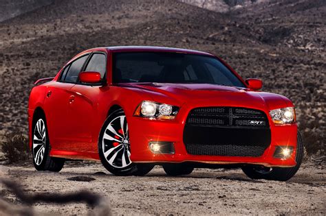 2013 Dodge Charger VINs, Configurations, MSRP & Specs - AutoDetective