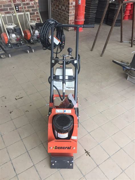 An In-Depth Guide On Choosing The Right Hardwood Floor Stripper ...