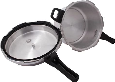 Aluminium Pressure Cooker with Induction Base, 3 Litres, Silver