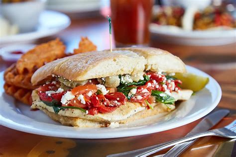 North Point Cafe - Breakfast & Brunch Restaurant - Denton TX