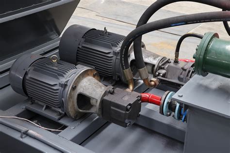 Cardboard Compactor 的图像结果